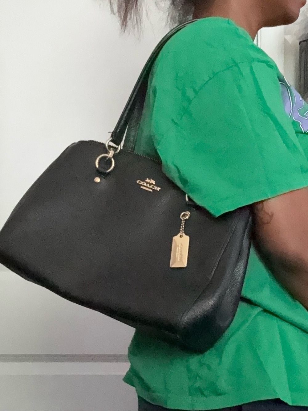 Coach Black Leather Purse with Gold Hardware - Picture 8 of 9